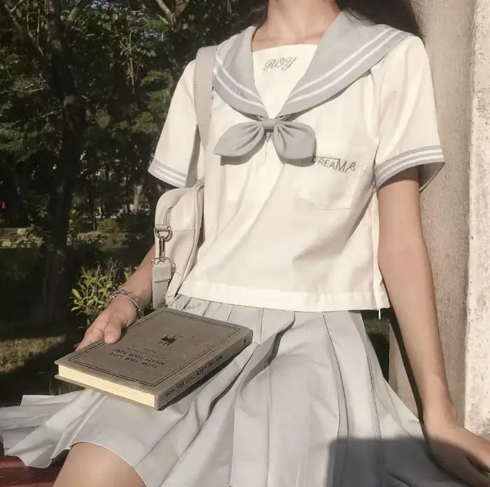 藏起来